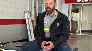 Scrapyard workers recount horrific scene after UPS plane crash destroyed their Kentucky business Scrapyard workers recount horrific scene after UPS plane crash destroyed their Kentucky business