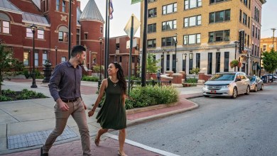 26 cities and towns across the US that offer cash and other perks to people who move there 26 cities and towns across the US that offer cash and other perks to people who move there