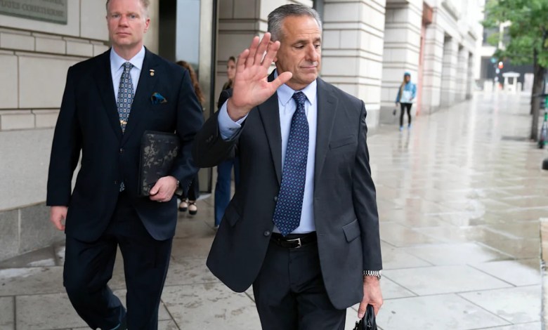 Retired 4-star Navy admiral sentenced to 6 years in prison for bribery plot Retired 4-star Navy admiral sentenced to 6 years in prison for bribery plot