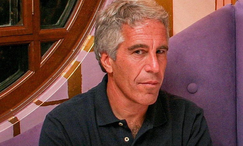 DOJ says names of two associates Epstein wired 0k and 0k to should stay secret DOJ says names of two associates Epstein wired 0k and 0k to should stay secret