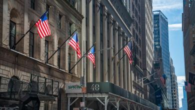 S&P 500, Nasdaq resume record rally as gold jumps, Fed minutes point to more rate cuts S&P 500, Nasdaq resume record rally as gold jumps, Fed minutes point to more rate cuts