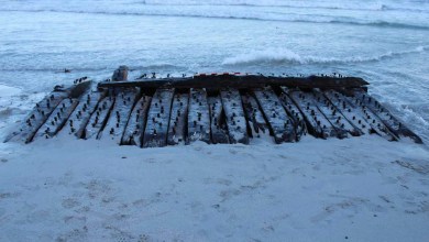 Boy Discovers Wreck of 275-Year-Old Ship, Once Deployed During the American Revolution, While Out on a Beach Jog Boy Discovers Wreck of 275-Year-Old Ship, Once Deployed During the American Revolution, While Out on a Beach Jog