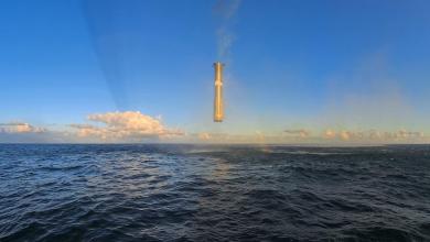 Watch SpaceX’s Super Heavy Starship booster hover in mid-air before plunging into the sea (video) Watch SpaceX’s Super Heavy Starship booster hover in mid-air before plunging into the sea (video)