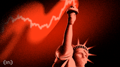 Why Does Asia Keep Buying Bitcoin While Americans Are Selling? Why Does Asia Keep Buying Bitcoin While Americans Are Selling?