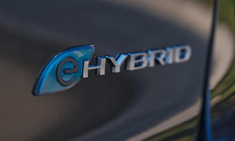 6 Hybrid Vehicles To Stay Away From Buying 6 Hybrid Vehicles To Stay Away From Buying