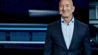 Amazon is still paying Jeff Bezos an ,000 yearly salary—but .6 million for travel and security Amazon is still paying Jeff Bezos an ,000 yearly salary—but .6 million for travel and security