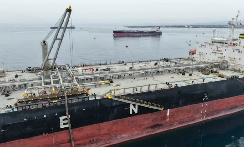 Iran Reasserts Control Over Strait of Hormuz as Negotiations Stall Iran Reasserts Control Over Strait of Hormuz as Negotiations Stall