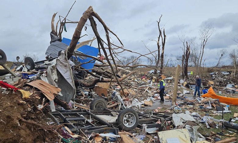How this violent, deadly tornado hit a wintry landscape How this violent, deadly tornado hit a wintry landscape