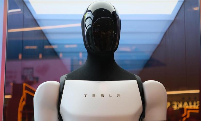 Behold The Humanoid Robot That Will Turn Tesla Into A Trillion Company Behold The Humanoid Robot That Will Turn Tesla Into A Trillion Company