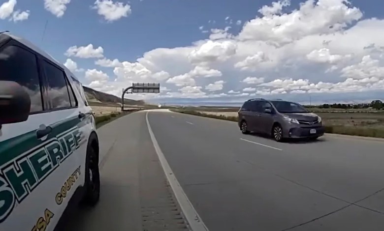 Colorado sheriff’s deputy disciplined for helping immigration agents resigns, ending lawsuit Colorado sheriff’s deputy disciplined for helping immigration agents resigns, ending lawsuit