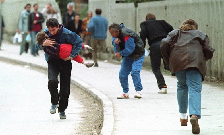 Wealthy foreigners ‘paid for weekend safaris to kill civilians’ during siege of Sarajevo Wealthy foreigners ‘paid for weekend safaris to kill civilians’ during siege of Sarajevo