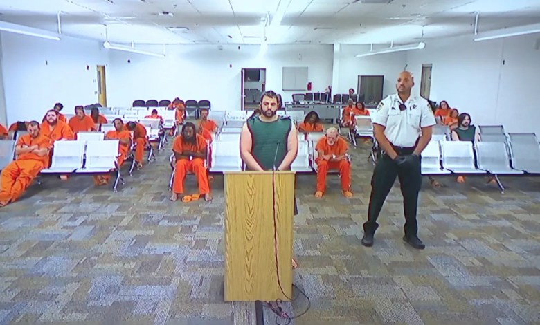 Prosecutors seek death penalty for man accused of killing 2 USF students from Bangladesh Prosecutors seek death penalty for man accused of killing 2 USF students from Bangladesh