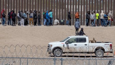 Civil rights groups file lawsuit seeking to block Texas law allowing cops to arrest illegal migrants Civil rights groups file lawsuit seeking to block Texas law allowing cops to arrest illegal migrants