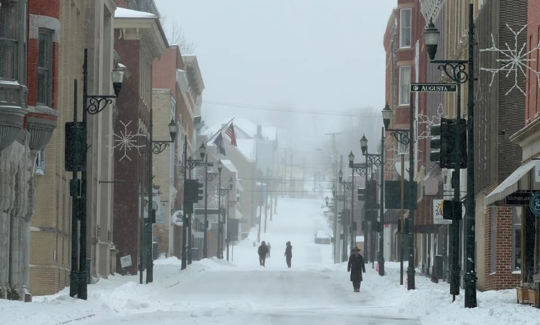 Staunton clarifies sidewalk snow ordinance after Facebook complaints Staunton clarifies sidewalk snow ordinance after Facebook complaints