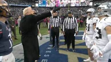 ‘Looked Like a Space Alien Wholly Unfamiliar With the Concept’ ‘Looked Like a Space Alien Wholly Unfamiliar With the Concept’