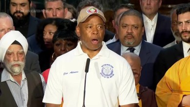 New York mayor attends multi faith vigil for shooting victims New York mayor attends multi faith vigil for shooting victims