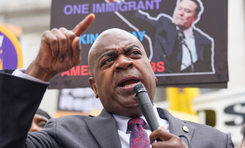 ‘We are arresting the mayor right now, per the deputy attorney general’ ‘We are arresting the mayor right now, per the deputy attorney general’