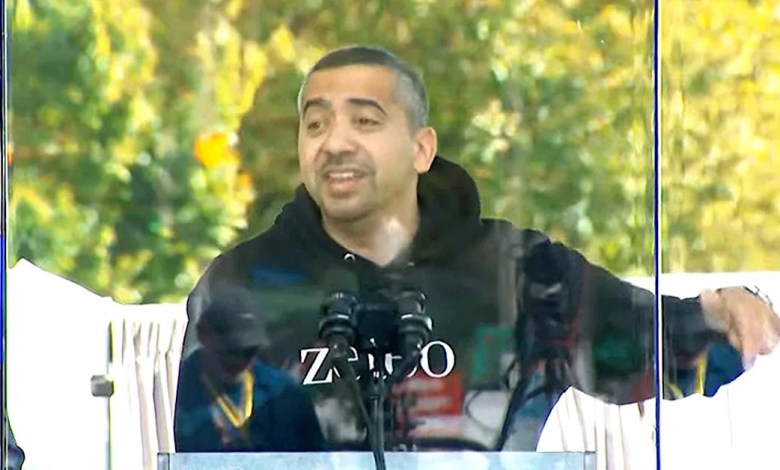 No Kings Speaker Mehdi Hasan Takes Brutal Shot At Trump And His ‘Immigrant’ Wives During Rally No Kings Speaker Mehdi Hasan Takes Brutal Shot At Trump And His ‘Immigrant’ Wives During Rally