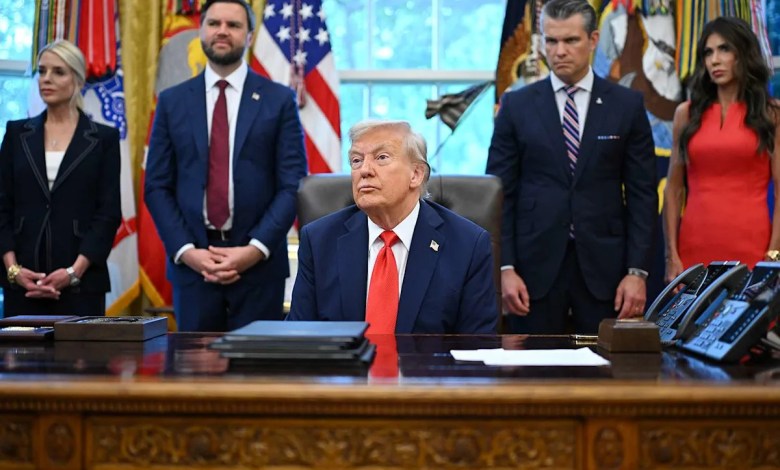 Donald Trump Kicks His Own Staffer Out of Oval Office After Phone Noise Interrupts His Speech: 'Get Out of the Room' Donald Trump Kicks His Own Staffer Out of Oval Office After Phone Noise Interrupts His Speech: 'Get Out of the Room'