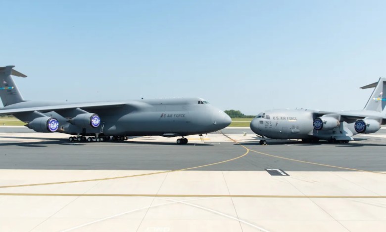 C-17 and C-5 Cargo Planes Will Be Replaced With One Aircraft: USAF C-17 and C-5 Cargo Planes Will Be Replaced With One Aircraft: USAF