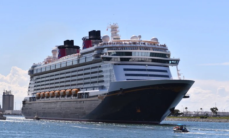 Child reportedly fell overboard on Disney cruise. Her dad jumped in after her. Child reportedly fell overboard on Disney cruise. Her dad jumped in after her.