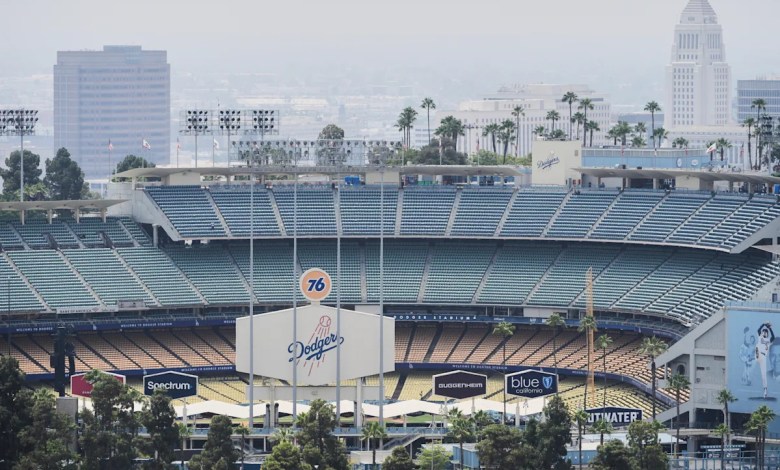 Turbulence for Dodger Stadium gondola as Los Angeles officials seek to ground the project Turbulence for Dodger Stadium gondola as Los Angeles officials seek to ground the project
