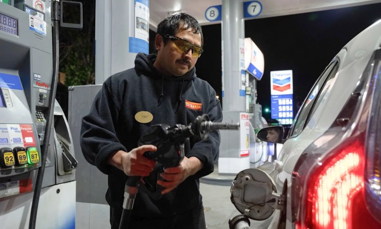Oregon Democrats found a way to improve roads. Now their gas tax goes before voters as prices soar Oregon Democrats found a way to improve roads. Now their gas tax goes before voters as prices soar