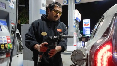 Oregon Democrats found a way to improve roads. Now their gas tax goes before voters as prices soar Oregon Democrats found a way to improve roads. Now their gas tax goes before voters as prices soar