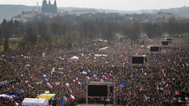 Tens of thousands of protesters rally in Prague against new government of Czech prime minister Babiš Tens of thousands of protesters rally in Prague against new government of Czech prime minister Babiš