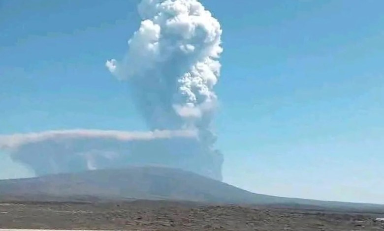 Volcano erupts for first time in 12,000 years: “Like a sudden bomb” Volcano erupts for first time in 12,000 years: “Like a sudden bomb”