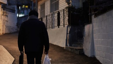 I’m 40 and 0,000 in debt after my startup failed. I’m living on a day in South Korea. I’m 40 and 0,000 in debt after my startup failed. I’m living on a day in South Korea.
