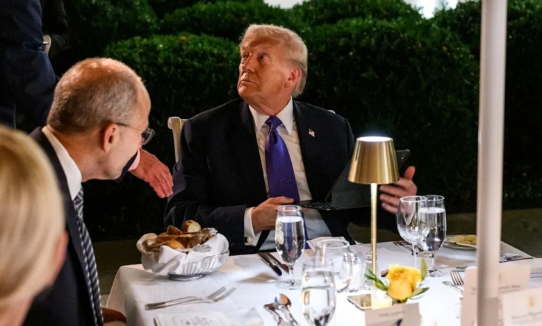 The Meal Donald Trump Allegedly Sneaks In To Avoid The Fancy Food At State Dinners The Meal Donald Trump Allegedly Sneaks In To Avoid The Fancy Food At State Dinners