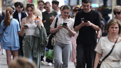 Shutdowns of cellphone internet links sweep Russia, further limiting already-stifled net freedom Shutdowns of cellphone internet links sweep Russia, further limiting already-stifled net freedom