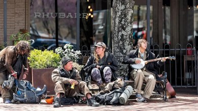 Once-charming mountain escape now battling homelessness homeowners say turned postcard city into no-go zone Once-charming mountain escape now battling homelessness homeowners say turned postcard city into no-go zone