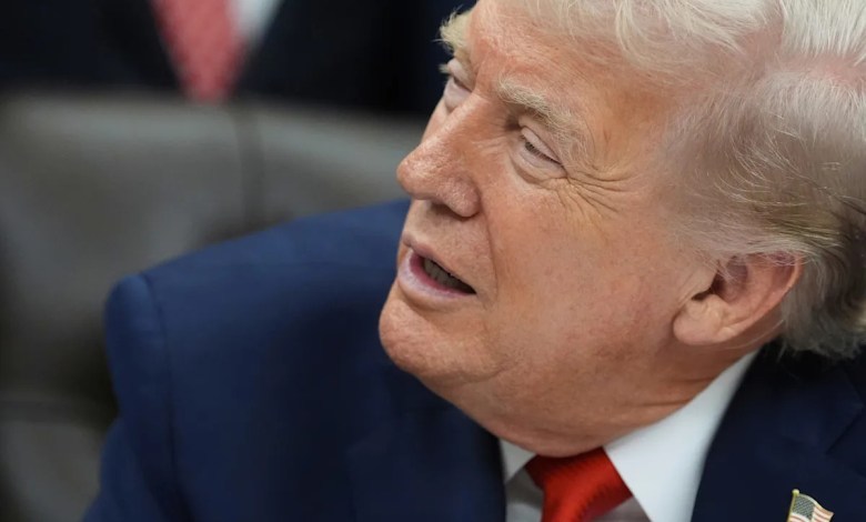 Trump Brags About Being Called ‘Greatest President in History’ — By Famously Pro-Trump Author Trump Brags About Being Called ‘Greatest President in History’ — By Famously Pro-Trump Author