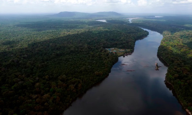 Venezuela’s leader to defend her country’s claim over mineral-rich Guyana region before UN court Venezuela’s leader to defend her country’s claim over mineral-rich Guyana region before UN court