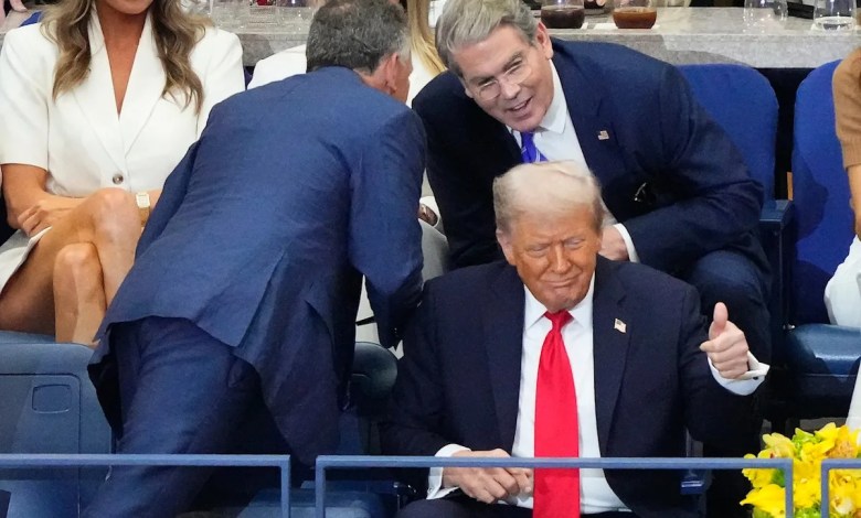 Dramatic feud between Trump officials revealed Dramatic feud between Trump officials revealed