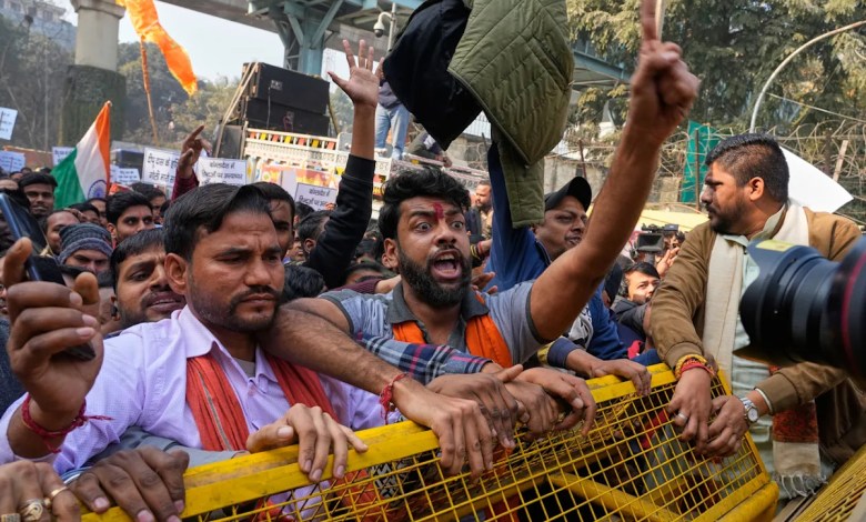 Protest erupts in India’s capital city over lynching of Hindu man in Bangladesh Protest erupts in India’s capital city over lynching of Hindu man in Bangladesh