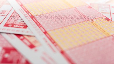 Student Falls Out of Bed While Taking Nap. Instead of Going Back to Sleep, She Buys a Lottery Ticket – and Wins Big Student Falls Out of Bed While Taking Nap. Instead of Going Back to Sleep, She Buys a Lottery Ticket – and Wins Big