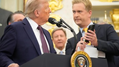 Trump says video showing items thrown from White House is AI after his team indicates it’s real Trump says video showing items thrown from White House is AI after his team indicates it’s real