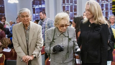 Former Hawaii Gov. George Ariyoshi, the 1st US governor of Asian American descent, dies at 100 Former Hawaii Gov. George Ariyoshi, the 1st US governor of Asian American descent, dies at 100