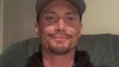 Man Died ‘on Impact’ After Parachute Failed to Open While He Was BASE Jumping Off Canyon, Sister Says Man Died ‘on Impact’ After Parachute Failed to Open While He Was BASE Jumping Off Canyon, Sister Says