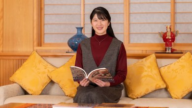 Princess Aiko’s popularity sparks calls to change Japan’s male-only succession law Princess Aiko’s popularity sparks calls to change Japan’s male-only succession law