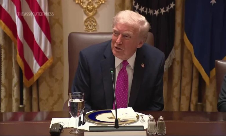 Trump confirms strike on submarine but doesn’t comment on any possible survivors Trump confirms strike on submarine but doesn’t comment on any possible survivors