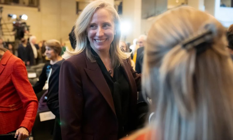 Abigail Spanberger becomes Virginia’s 1st female governor in historic inauguration Abigail Spanberger becomes Virginia’s 1st female governor in historic inauguration