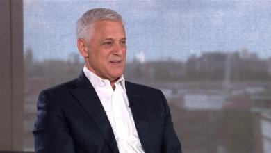 Standard Chartered CEO Bill Winters on Confronting Imposter Syndrome Standard Chartered CEO Bill Winters on Confronting Imposter Syndrome