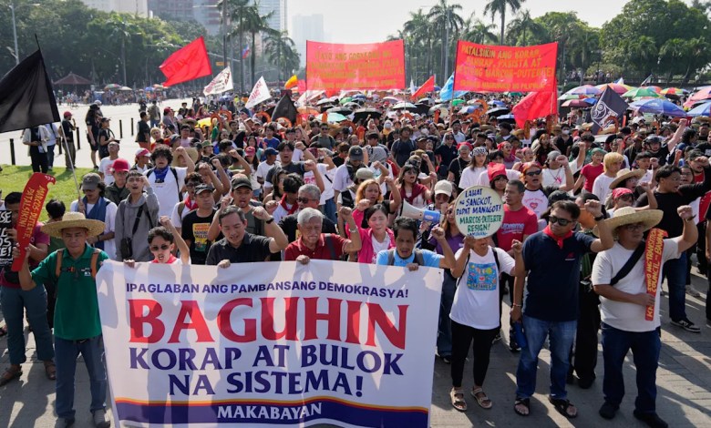 Thousands in Philippines protest corruption and demand return of stolen funds from flood projects Thousands in Philippines protest corruption and demand return of stolen funds from flood projects