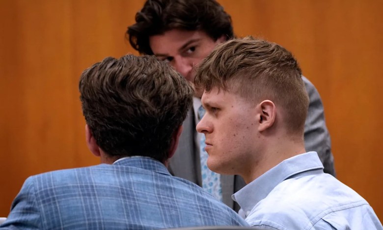 Milwaukee man gets life in prison for killing and dismembering a woman on first date Milwaukee man gets life in prison for killing and dismembering a woman on first date