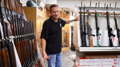 Gun store owner says shooter who killed 2 schoolchildren showed no warning signs before attack Gun store owner says shooter who killed 2 schoolchildren showed no warning signs before attack