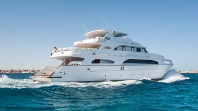 Video captures moment 0,000 yacht sinks minutes after launch: ‘Shocking’ Video captures moment 0,000 yacht sinks minutes after launch: ‘Shocking’